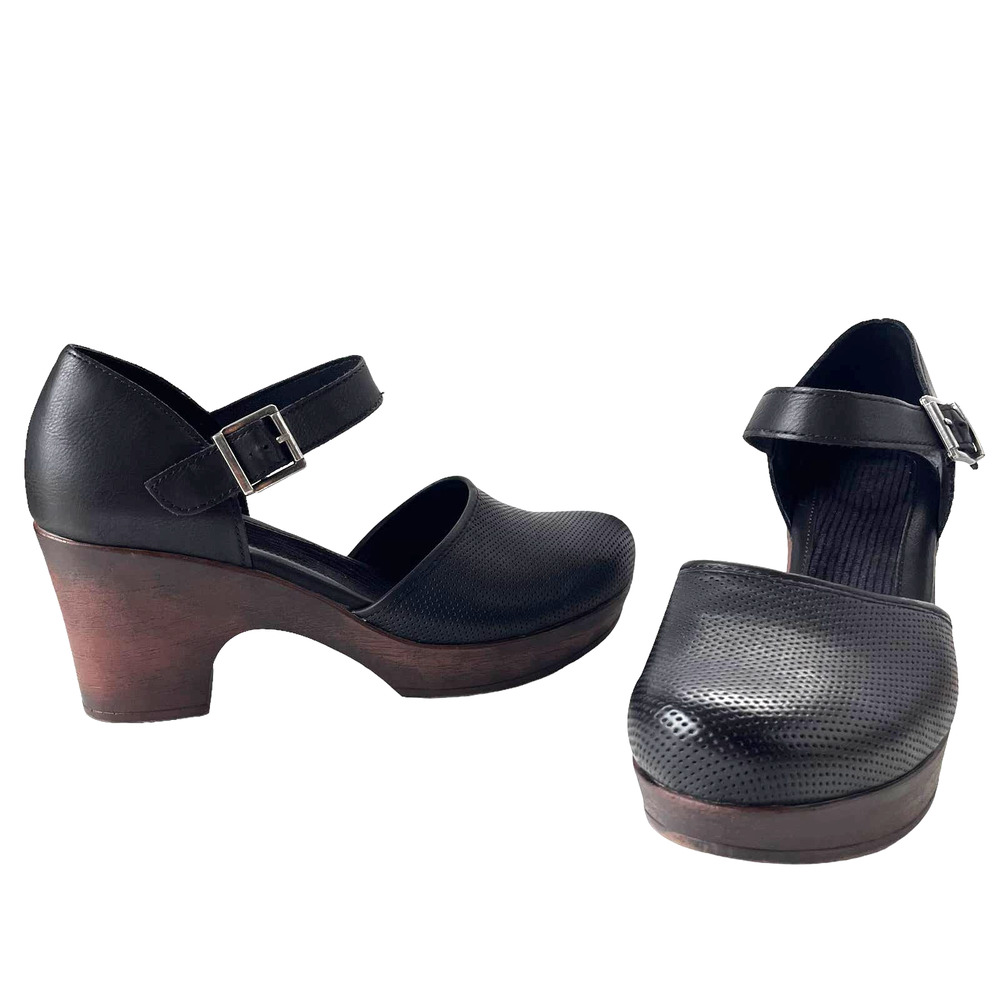B.O.C. Natasha Clogs Womens Shoes Sz 10M Black Vegan Leather Buckle Wood